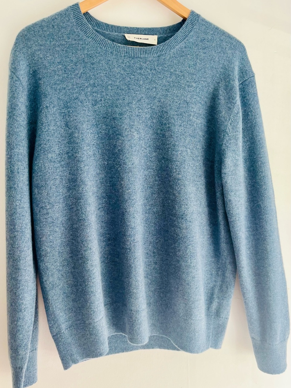 Everlane 100% Cashmere Crew Neck Sweater - Heathered Blue - Size L (EUC)
